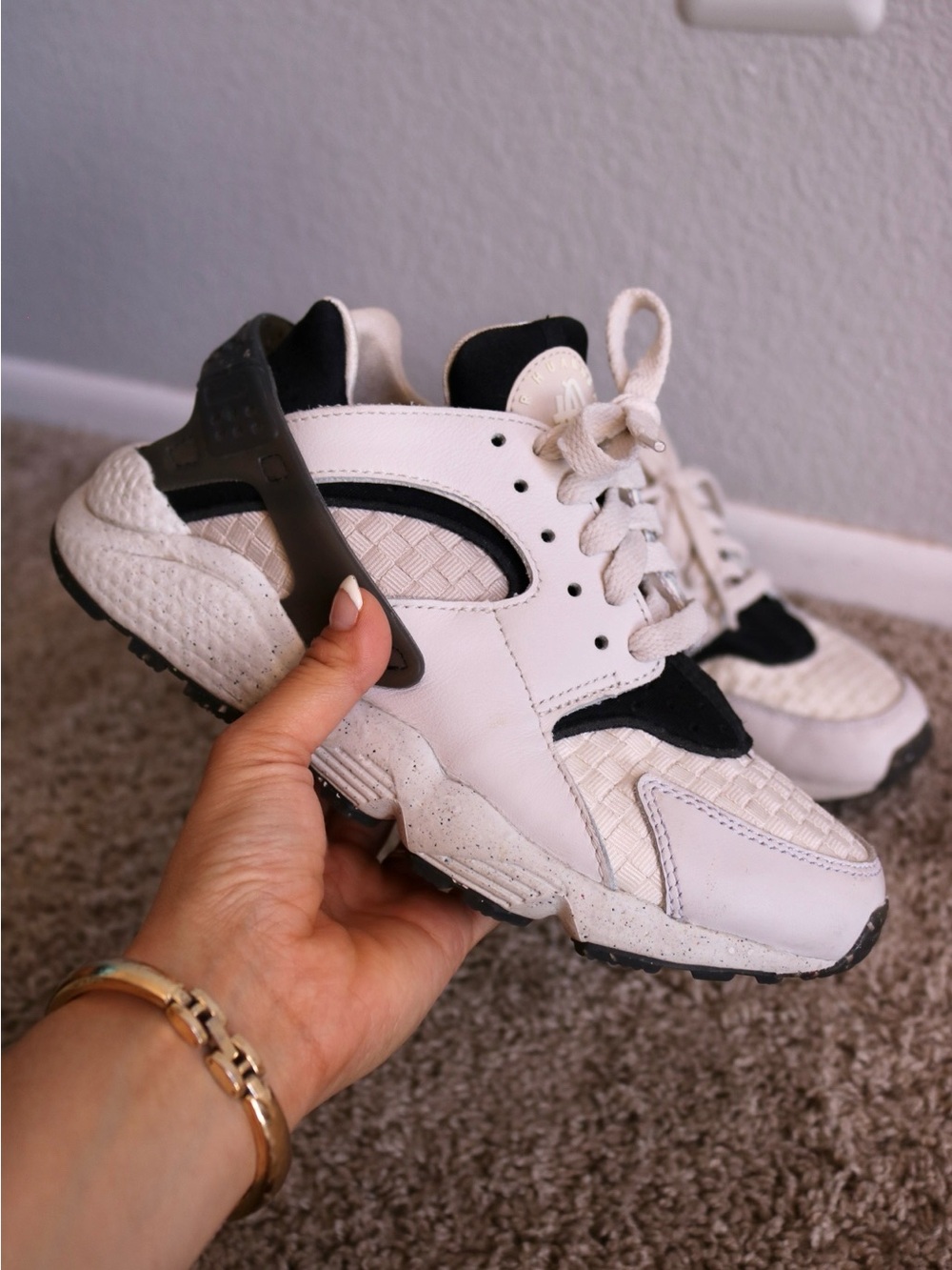 Nike Air Neutral Beige Huarache Crater Premium Phantom Chunky Sneaker Size 6